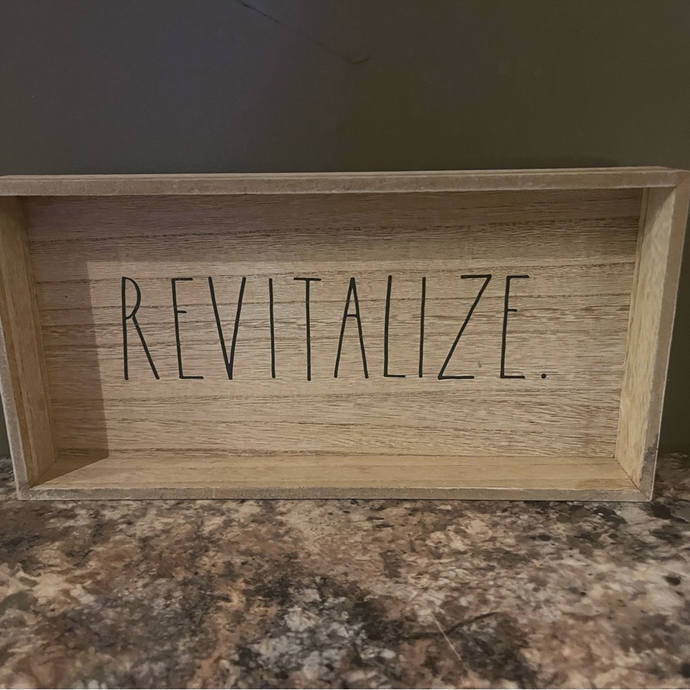 Rae Dunn sign or trinket tray.